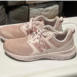 New Balance Coral Pink Fresh Foam Women's Sneakers Size 10.5 WSPTCLP4….S10